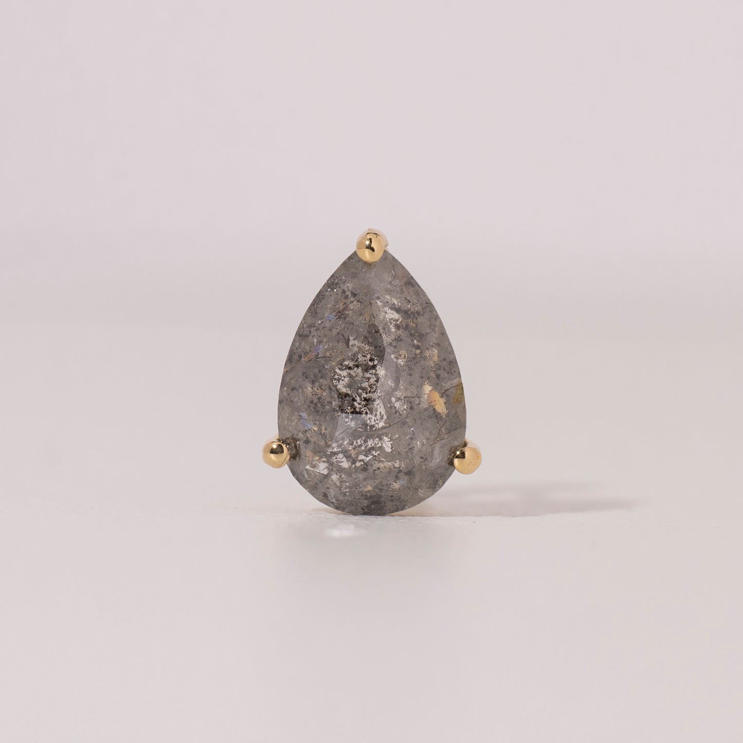 ナチュラルダイヤモンド ピアス K18YG ペアシェイプ 1.06ct (Eps106)