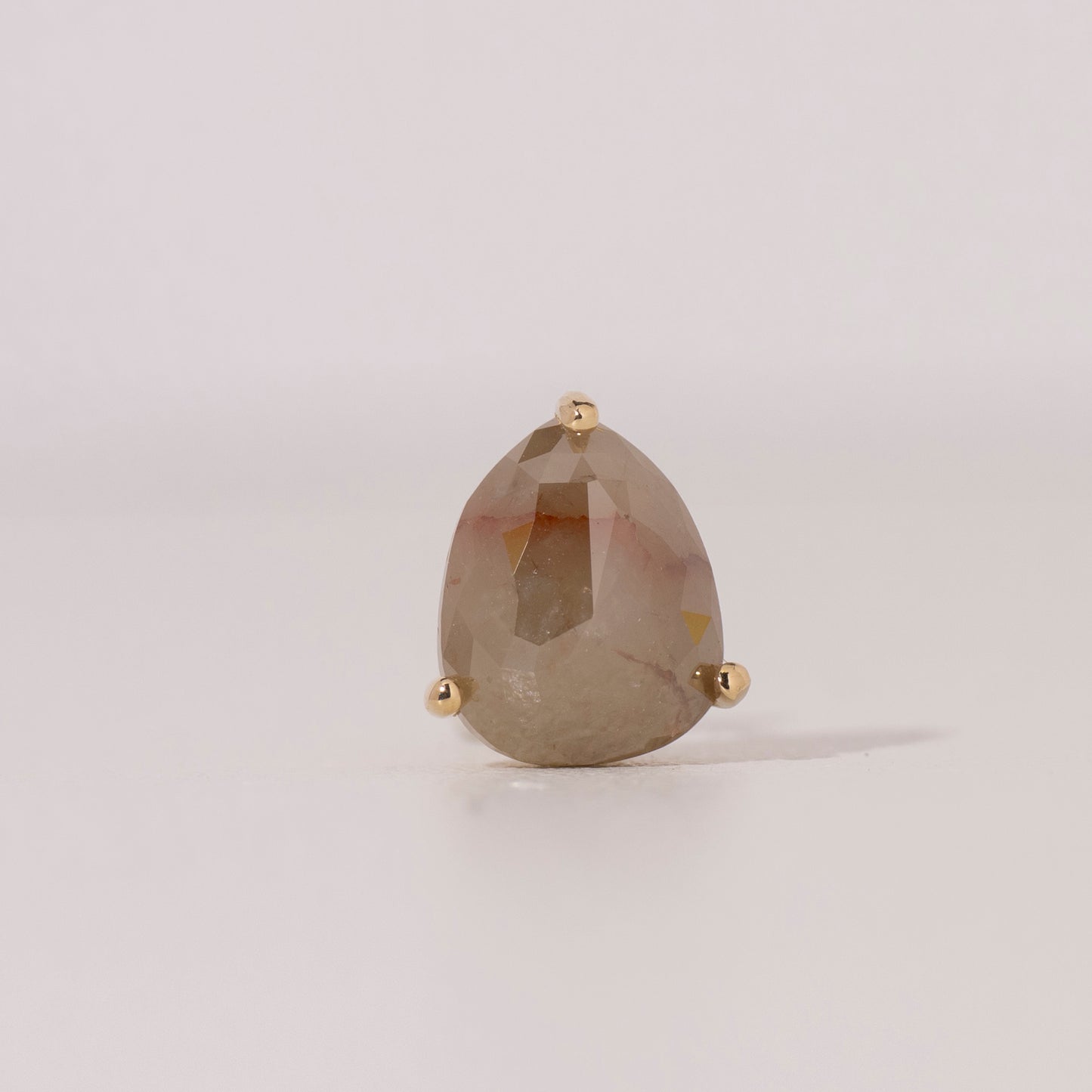 ナチュラルダイヤモンド ピアス K18イエローゴールド ペアシェイプ 1.35ct (Eps135)