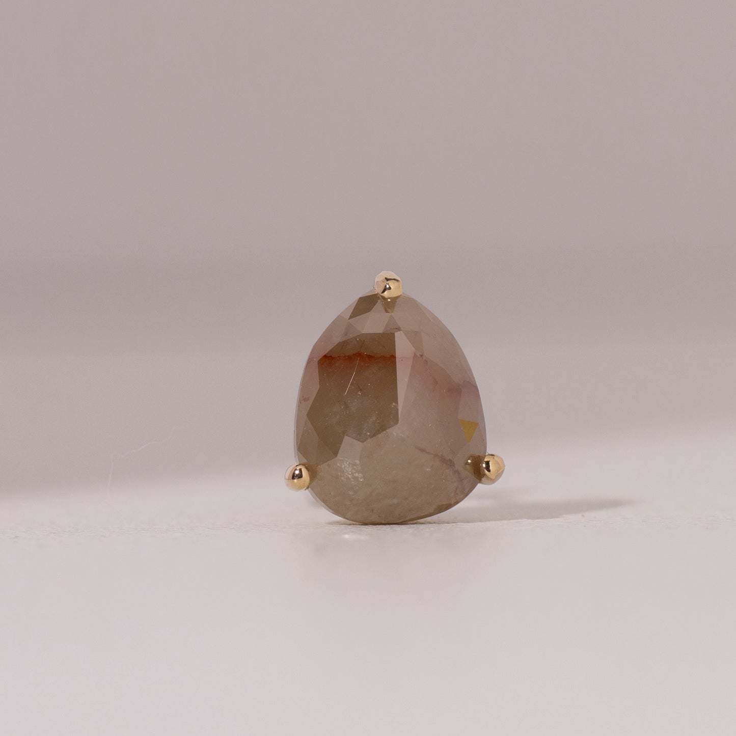 ナチュラルダイヤモンド ピアス K18イエローゴールド ペアシェイプ 1.35ct (Eps135)